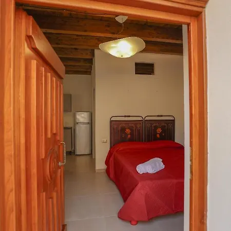 Don Bartolomeo Bellomo Apartment *